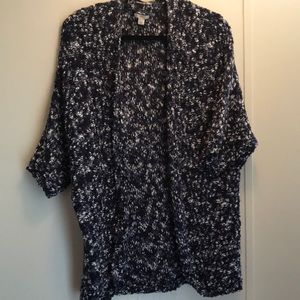 EST 1946 Cardigan knitted size 18/20 blue and white